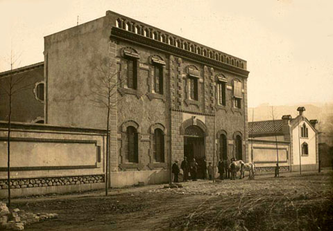 Antic escorxador municipal a l'Avinguda Ramon Folch. 1900-1910