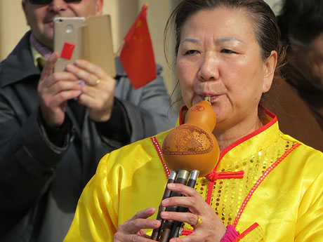 Celebració de l'any nou xinès, el 4717, any del Porc, a Girona