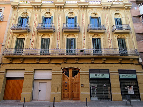La casa on va viure Carles Rahola, a la ronda Ferran Puig de Girona