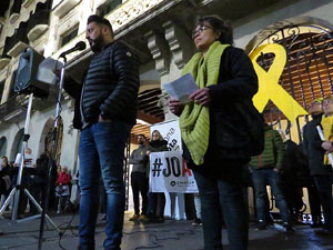 Concentraci&oacute; a la pla&ccedil;a del Vi per la independ&egrave;ncia i la llibertat dels presos pol&iacute;tics