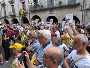 Concentraci&oacute; a la pla&ccedil;a del Vi per la independ&egrave;ncia i la llibertat dels presos pol&iacute;tics