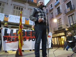 Concentraci&oacute; a la pla&ccedil;a del Vi per la independ&egrave;ncia i la llibertat dels presos pol&iacute;tics