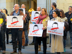 Concentraci&oacute; a la pla&ccedil;a del Vi el dijous 15 de mar&ccedil; de 2018