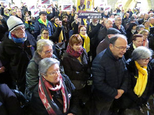 Concentraci&oacute; a la pla&ccedil;a del Vi per la independ&egrave;ncia i la llibertat dels presos pol&iacute;tics