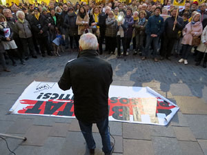 Concentraci&oacute; a la pla&ccedil;a del Vi per la independ&egrave;ncia i la llibertat dels presos pol&iacute;tics
