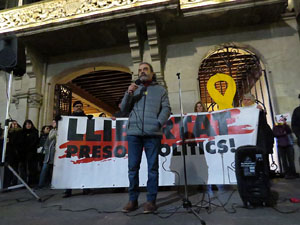 Concentraci&oacute; a la pla&ccedil;a del Vi per la independ&egrave;ncia i la llibertat dels presos pol&iacute;tics