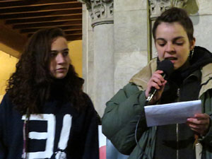 Concentraci&oacute; a la pla&ccedil;a del Vi per la independ&egrave;ncia i la llibertat dels presos pol&iacute;tics