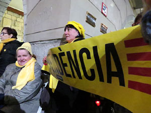 Concentraci&oacute; a la pla&ccedil;a del Vi per la independ&egrave;ncia i la llibertat dels presos pol&iacute;tics