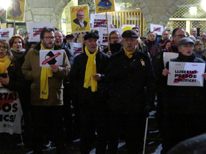 Concentraci&oacute; a la pla&ccedil;a del Vi per la independ&egrave;ncia i la llibertat dels presos pol&iacute;tics