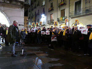 Concentraci&oacute; a la pla&ccedil;a del Vi per la llibertat dels presos pol&iacute;tics