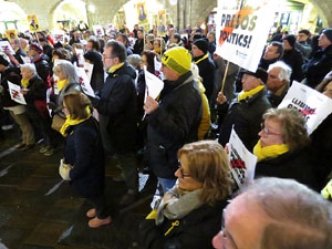 Concentraci&oacute; a la pla&ccedil;a del Vi per la llibertat dels presos pol&iacute;tics