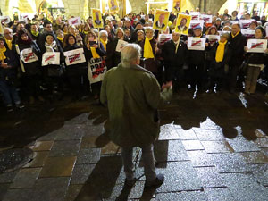 Concentraci&oacute; a la pla&ccedil;a del Vi per la llibertat dels presos pol&iacute;tics