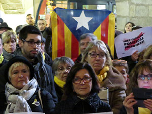 Concentraci&oacute; a la pla&ccedil;a del Vi per la llibertat dels presos pol&iacute;tics