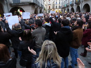 Concentraci&oacute; a la pla&ccedil;a del Vi per la independ&egrave;ncia i la llibertat dels presos pol&iacute;tics
