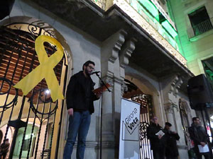 Concentraci&oacute; per la llibertat dels presos pol&iacute;tics a la pla&ccedil;a del Vi