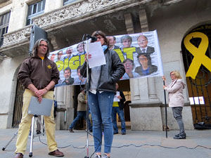 Concentraci&oacute; a la pla&ccedil;a del Vi per la independ&egrave;ncia i la llibertat dels presos pol&iacute;tics