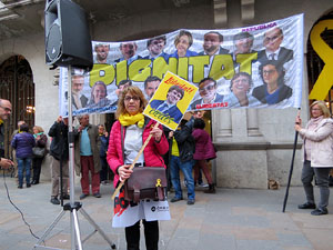 Concentraci&oacute; a la pla&ccedil;a del Vi per la independ&egrave;ncia i la llibertat dels presos pol&iacute;tics