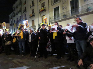 Concentraci&oacute; a la pla&ccedil;a del Vi per la independ&egrave;ncia i la llibertat dels presos pol&iacute;tics