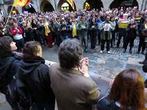 Concentraci&oacute; de suport als CDR's i rebuig per les detencions a la pla&ccedil;a del Vi