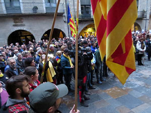 Concentraci&oacute; de suport als CDR's i rebuig per les detencions a la pla&ccedil;a del Vi