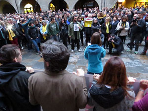 Concentraci&oacute; de suport als CDR's i rebuig per les detencions a la pla&ccedil;a del Vi