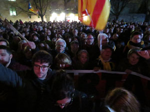 Manifestaci&oacute; per la detenci&oacute; del alcaldes de Verges i Celr&agrave;, Ignasi Sabater i Daniel Cornell&agrave;, i catorze persones m&eacute;s