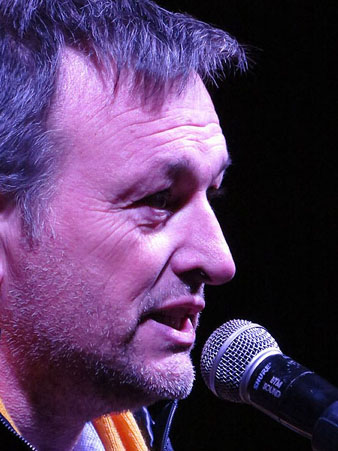 Josep Maria Cervera, president de l'Associaci&oacute; de Municipis per la Independ&egrave;ncia (AMI), durant la manifestaci&oacute; del vespre