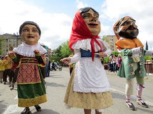 Festes de Primavera de Girona 2019. Cercavila amb el Tarlà