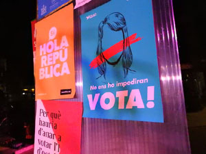 Inici de la campanya pel S&Iacute; al refer&egrave;ndum a la pla&ccedil;a de la Independ&egrave;ncia