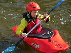 VII Jornada de l'Esport Femen&iacute; 2019 a la pla&ccedil;a Salvador Espriu, la de Francesc Calvet i Rubalcaba, la pla&ccedil;a Catalunya i el riu Onyar