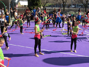 VII Jornada de l'Esport Femen&iacute; 2019 a la pla&ccedil;a Salvador Espriu, la de Francesc Calvet i Rubalcaba, la pla&ccedil;a Catalunya i el riu Onyar