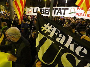 Manifestaci&oacute; contra el judici al proc&eacute;s. Concentraci&oacute; a la pla&ccedil;a de l'U d'octubre de 2017 i manifestaci&oacute; fins els Jutjats de Girona