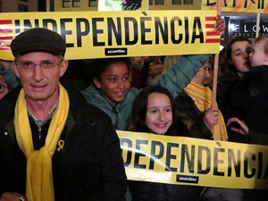 Manifestaci&oacute; contra el judici al proc&eacute;s. Concentraci&oacute; a la pla&ccedil;a de l'U d'octubre de 2017 i manifestaci&oacute; fins els Jutjats de Girona