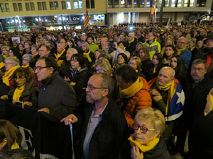 Manifestaci&oacute; contra el judici al proc&eacute;s. Concentraci&oacute; a la pla&ccedil;a de l'U d'octubre de 2017 i manifestaci&oacute; fins els Jutjats de Girona