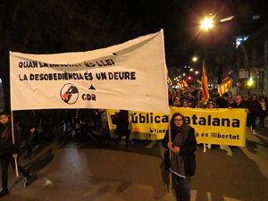Manifestaci&oacute; contra el judici al proc&eacute;s. Concentraci&oacute; a la pla&ccedil;a de l'U d'octubre de 2017 i manifestaci&oacute; fins els Jutjats de Girona