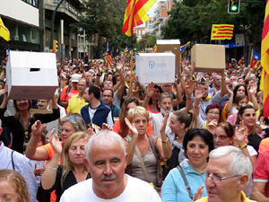 Manifestaci&oacute; contra la viol&egrave;ncia de l'Estat. Pre-commemoraci&oacute; de l'1-O