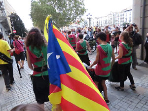 Manifestaci&oacute; contra la viol&egrave;ncia de l'Estat. Pre-commemoraci&oacute; de l'1-O