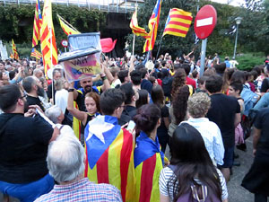 Manifestaci&oacute; contra la viol&egrave;ncia de l'Estat. Pre-commemoraci&oacute; de l'1-O