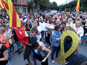 Manifestaci&oacute; contra la viol&egrave;ncia de l'Estat. Pre-commemoraci&oacute; de l'1-O
