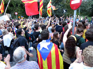 Manifestaci&oacute; contra la viol&egrave;ncia de l'Estat. Pre-commemoraci&oacute; de l'1-O