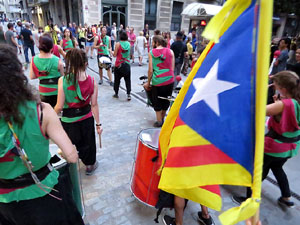 Manifestaci&oacute; contra la viol&egrave;ncia de l'Estat. Pre-commemoraci&oacute; de l'1-O
