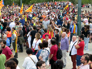 Manifestaci&oacute; contra la viol&egrave;ncia de l'Estat. Pre-commemoraci&oacute; de l'1-O