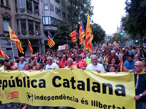 Manifestaci&oacute; contra la viol&egrave;ncia de l'Estat. Pre-commemoraci&oacute; de l'1-O