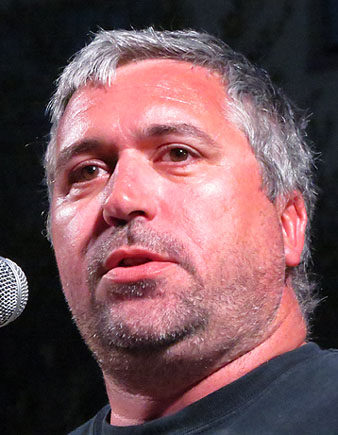 Parlaments a la pla&ccedil;a de Sant Pere