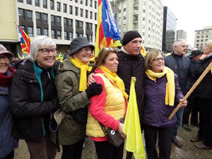Marxa Groga pels Drets Civils i Nacionals. Concentraci&oacute; a la pla&ccedil;a de l'U d'octubre de 2017