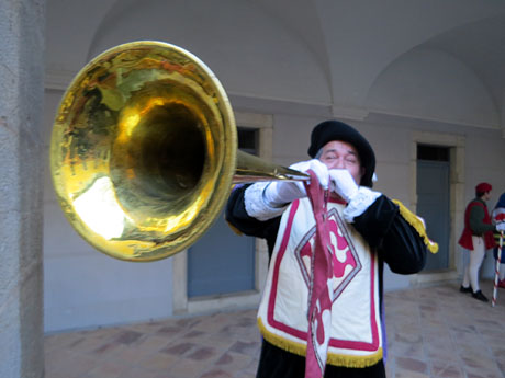 La Cavalcada de Reis 2019. La precavalcada des de la Merc&egrave; pels carrers de Girona