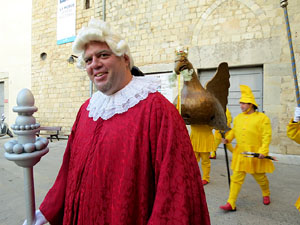 La Cavalcada de Reis 2019. La precavalcada des de la Merc&egrave; pels carrers de Girona