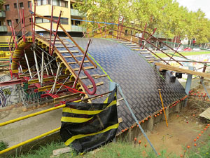 Procés de reconstrucció del pont del Dimoni de Santa Eugènia de Ter