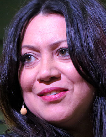 Marcel&middot;la Topor durant la presentaci&oacute;