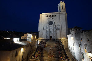 Setmana Santa 2019 a Girona. Divendres Sant. La process&oacute; del Sant Enterrament